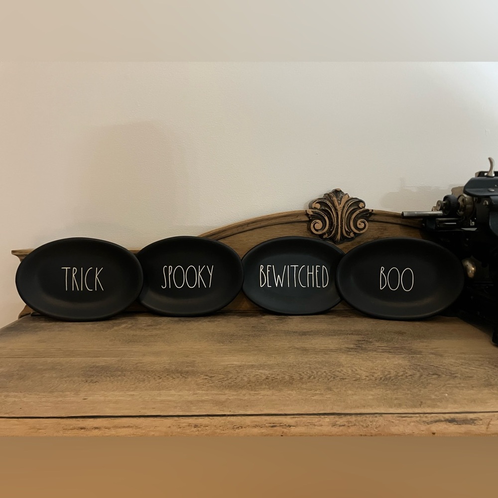 Rae Dunn Halloween Black Matte Oval Plates set of 4